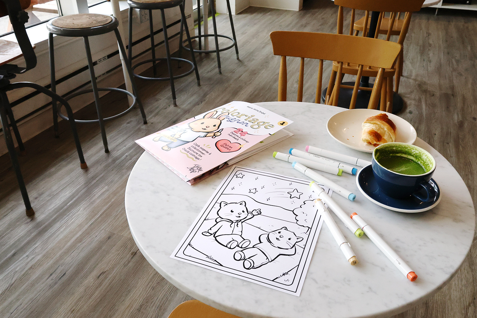 Coloriage mignon vol 1 par Jaune Pop